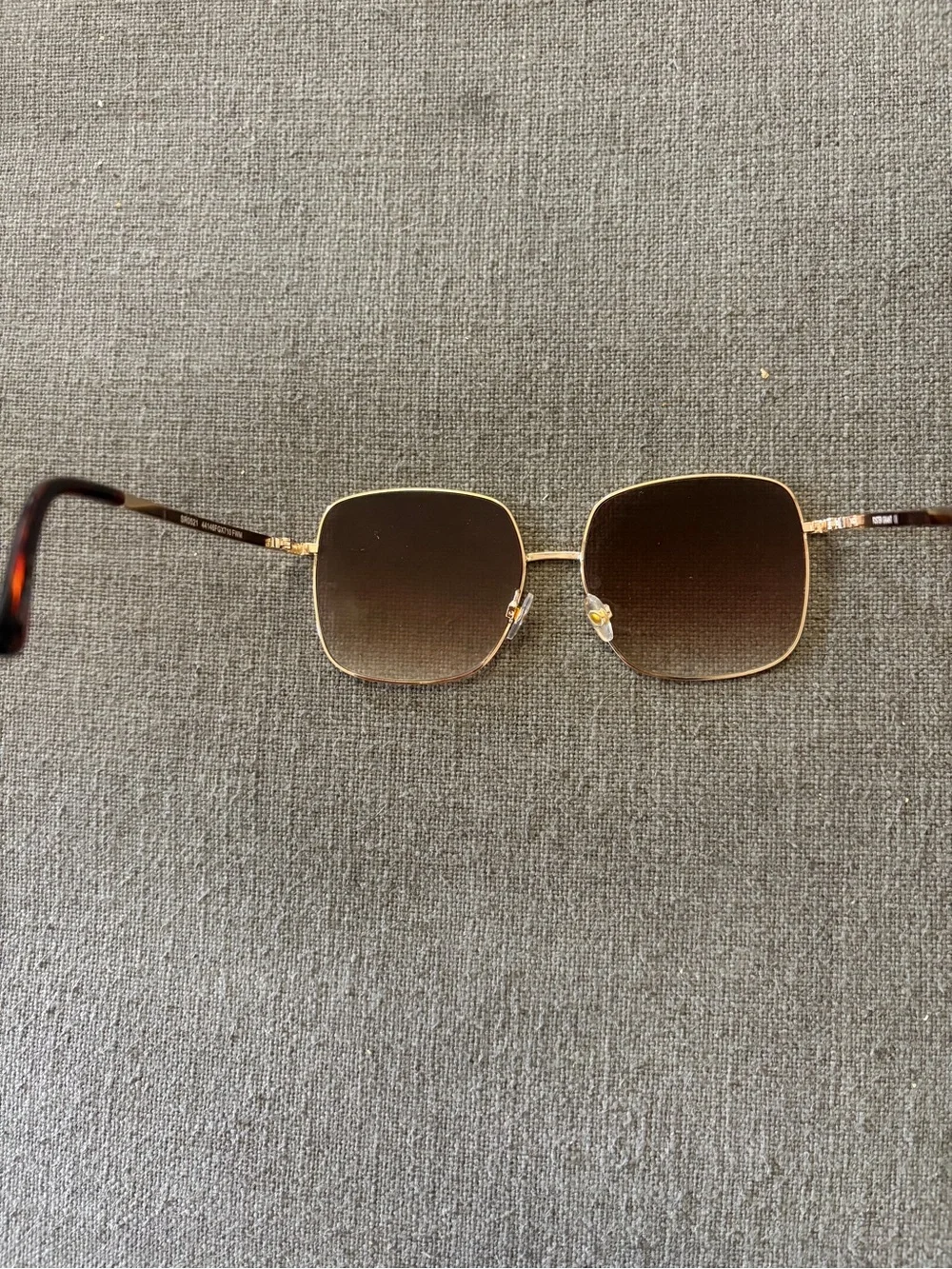 Foster Grant Women's Gold Frame with Brown Gradient Lenses Sunglasses